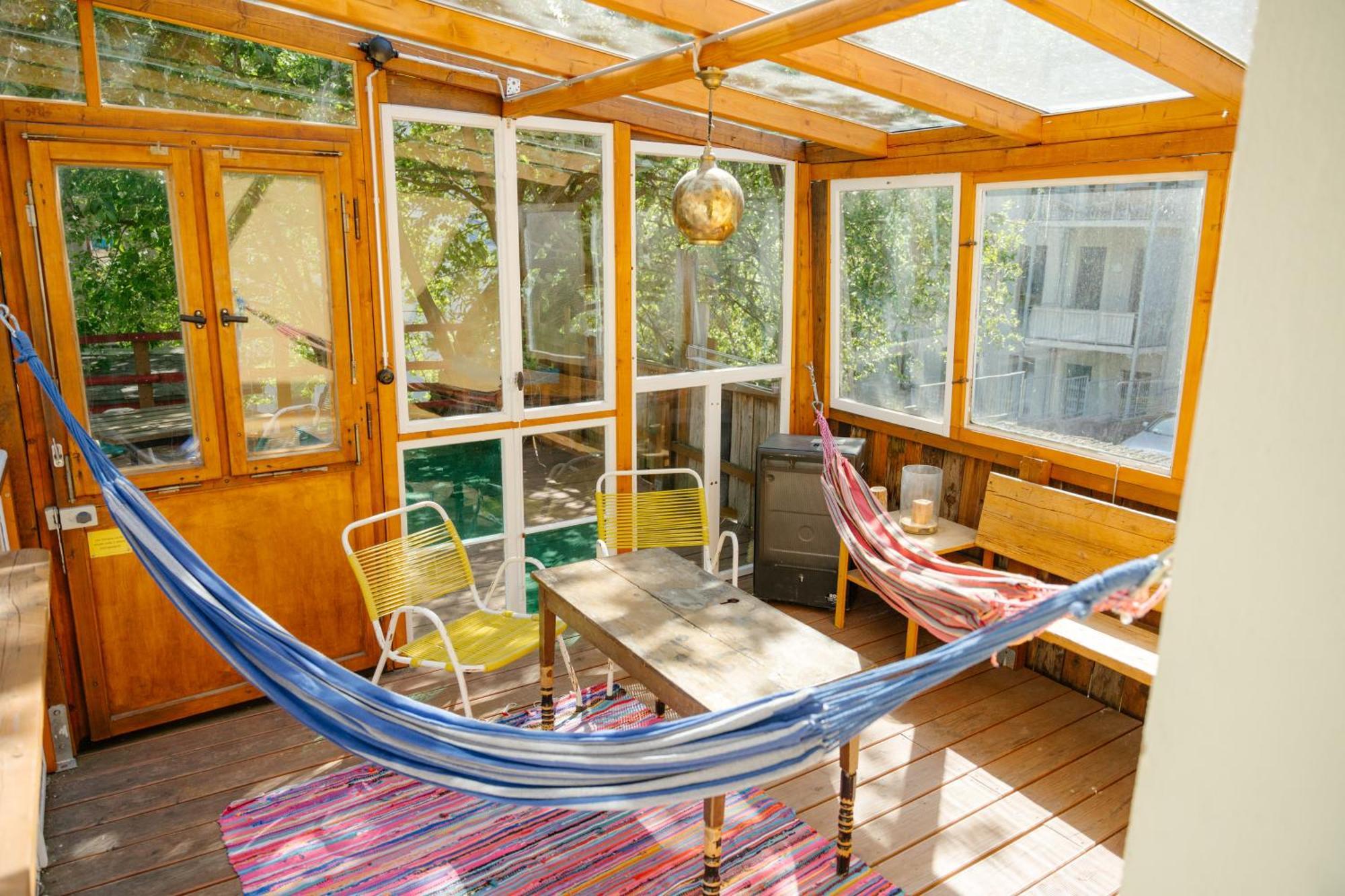 The Upholstery Tinyhouse Deluxe Eco Chalet Kreativ Citynah Κέμνιτς Εξωτερικό φωτογραφία