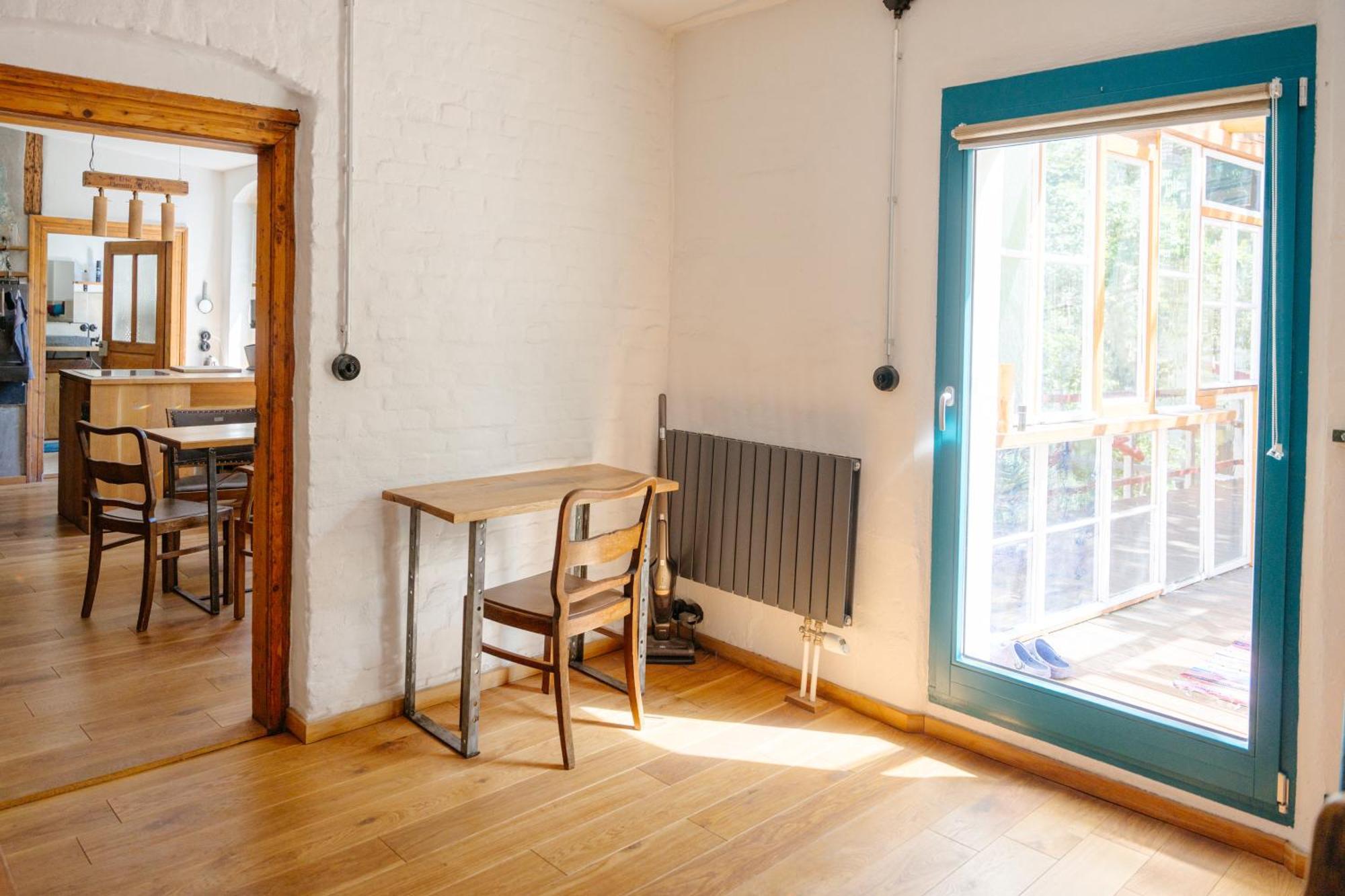 The Upholstery Tinyhouse Deluxe Eco Chalet Kreativ Citynah Κέμνιτς Εξωτερικό φωτογραφία